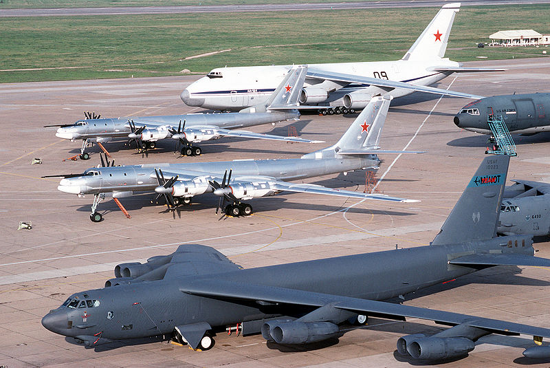 B-52 & Tu-95